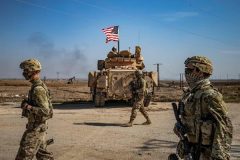 بهانه‌تراشی آمریکا برای تضمین بقای نظامی در سوریه و عراق