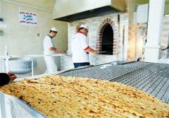 زمزمه‌های افزایش قیمت نان به گوش می‌رسد؛ مسئولان به فکر دهک‌های پایین باشند