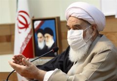 انتقاد نماینده ولی فقیه از گرانی در کرمانشاه