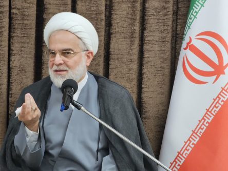 حاشیهنشینی در سنندج یک معضل جدی است