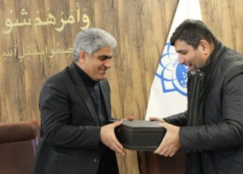 شهردار سنندج لایحه بودجه ۶۱۰۰ میلیارد تومانی ۱۴۰۵ را تقدیم شورا کرد