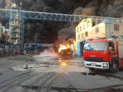اولین تصاویر از آتش‌سوزی مهیب در شهرک شکوهیه قم